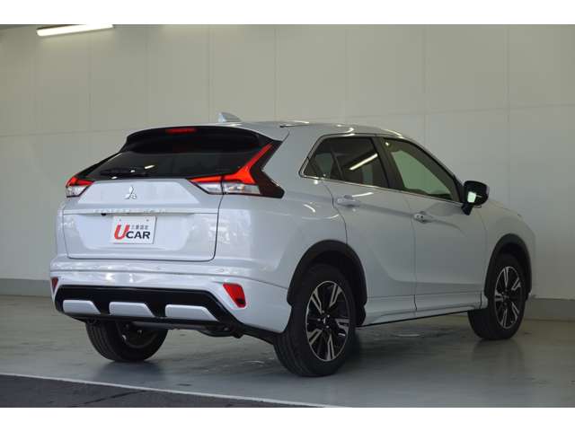 Mitsubishi Eclipse Cross 8