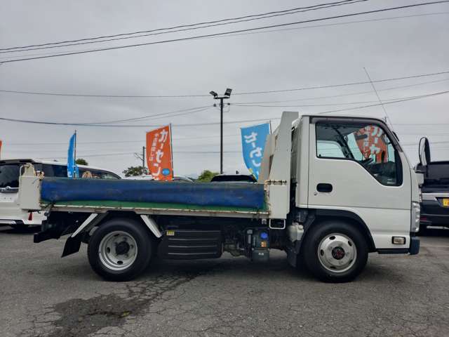 Isuzu Elf 6
