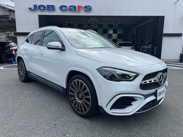Mercedes-Benz GLA-Class 7