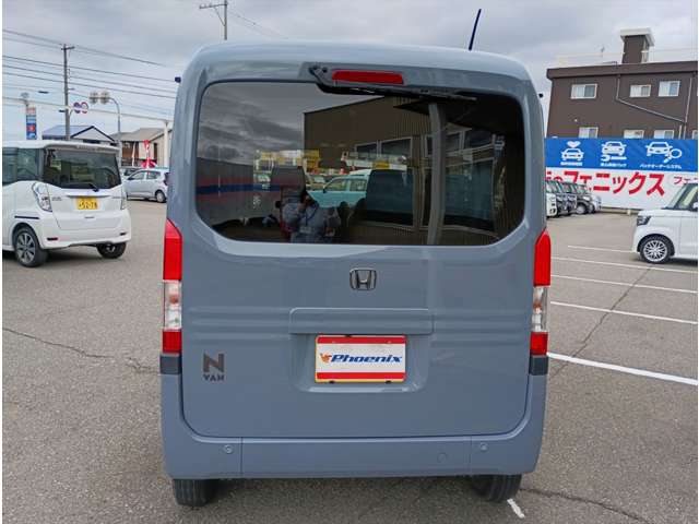 Honda N-VAN 8