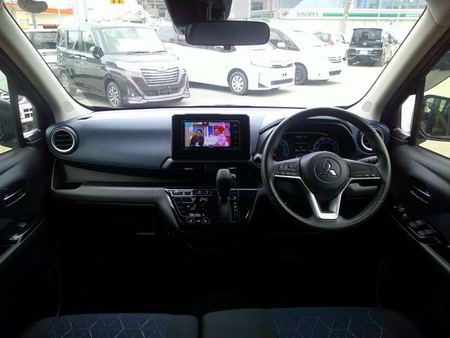 Mitsubishi eK X 8