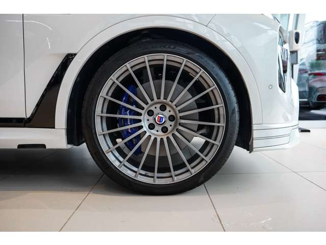 BMW Alpina XB7 7