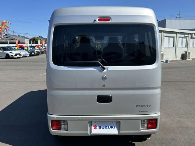Suzuki Every 9