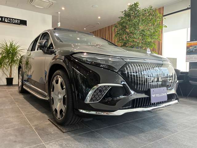 Mercedes-Benz EQS SUV 3