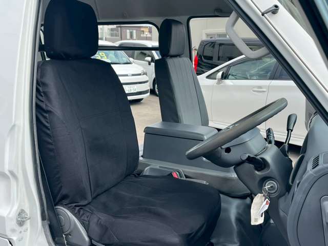 Nissan Vanette 9