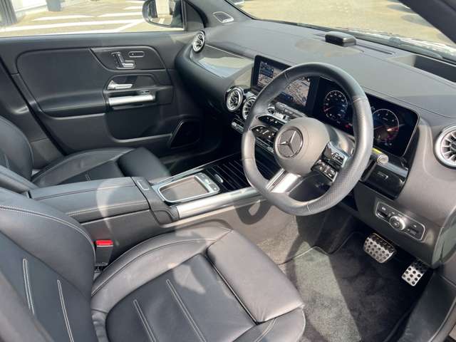 Mercedes-Benz GLA-Class 3