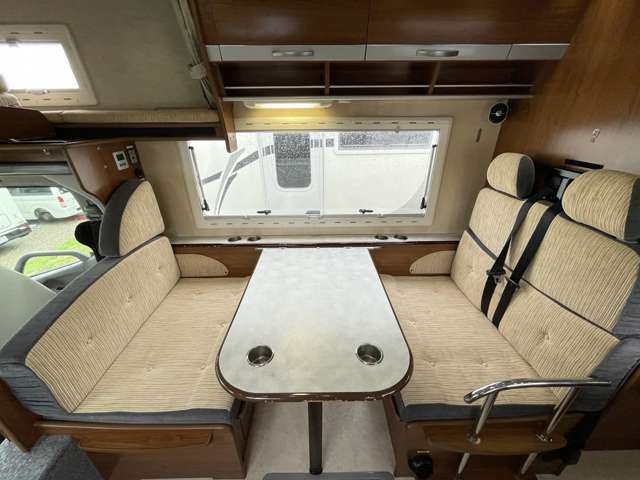 Toyota Camroad 4