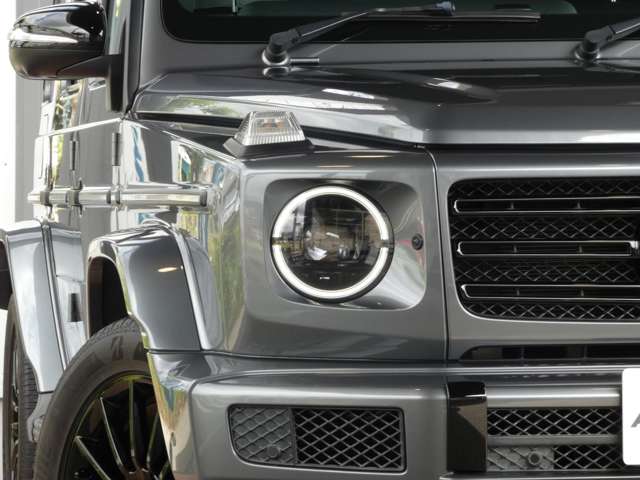 Mercedes-Benz G-Class 3