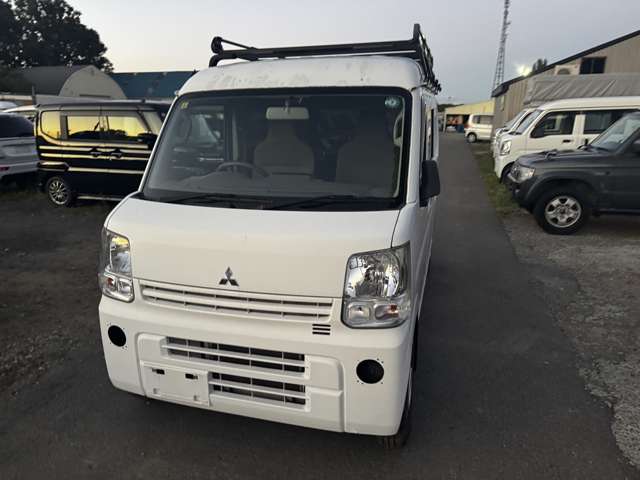 Mitsubishi Minicab Van 4