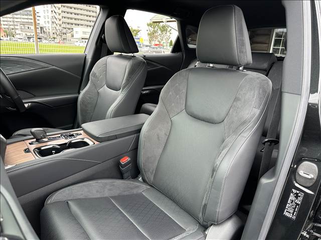 Lexus RX 5