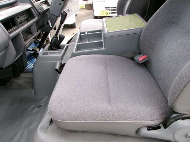 Isuzu Fargo Truck 11
