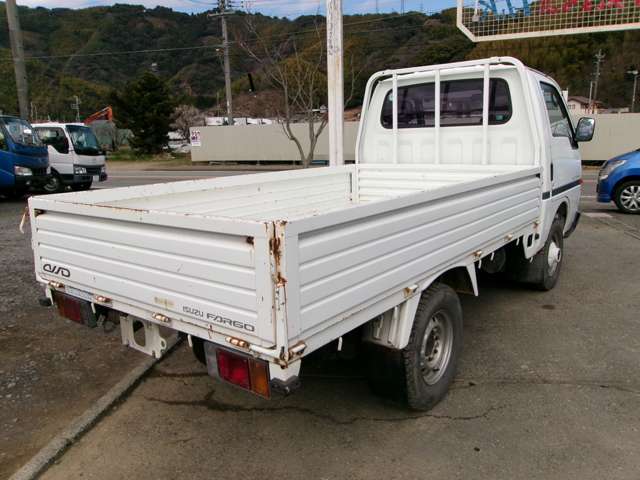 Isuzu Fargo Truck 7