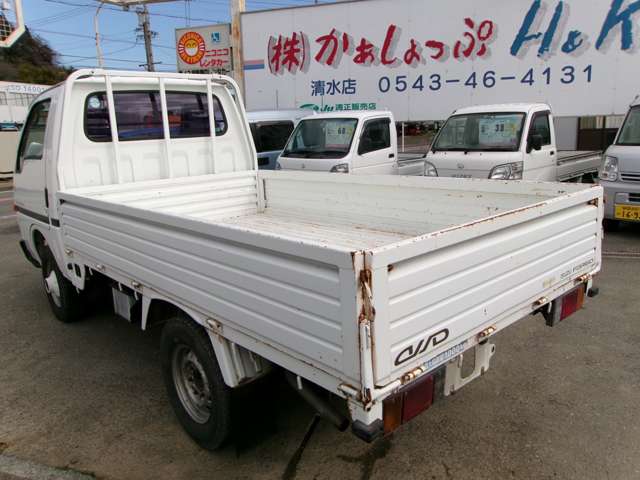 Isuzu Fargo Truck 8