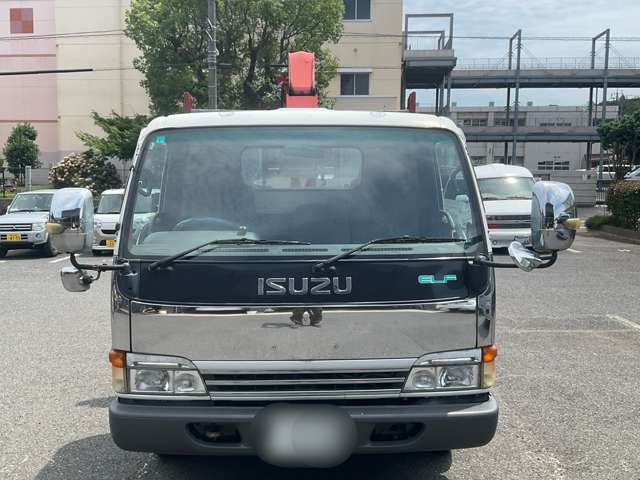 Isuzu Elf 5