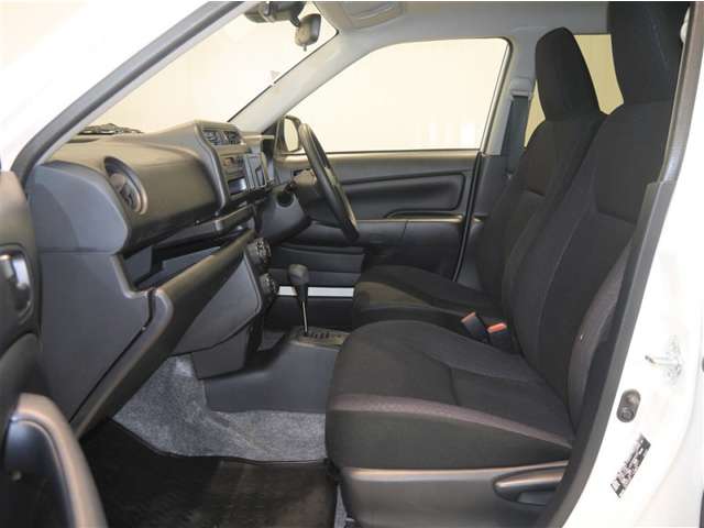 Toyota Probox Van 7