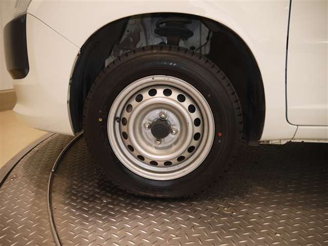 Toyota Probox Van 10