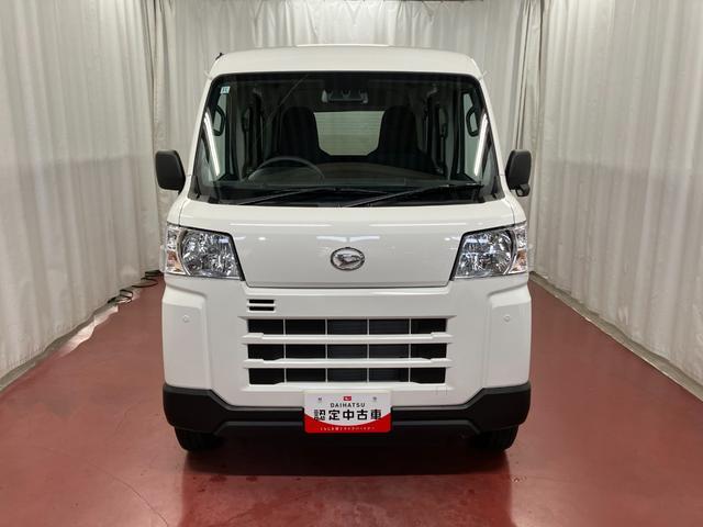 Daihatsu Hijet Cargo 3