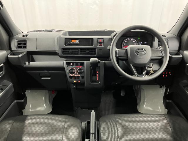 Daihatsu Hijet Cargo 10