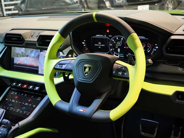 Lamborghini ウルス 11