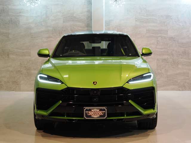 Lamborghini ウルス 5