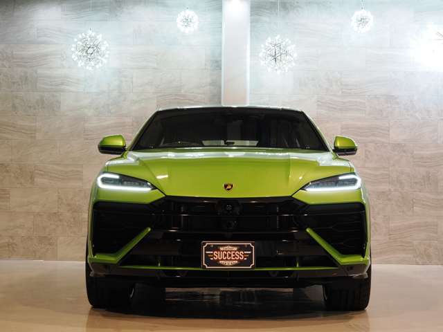 Lamborghini ウルス 6