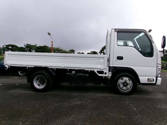 Isuzu Elf 5