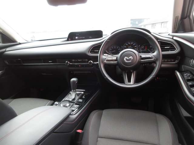 Mazda CX-30 3