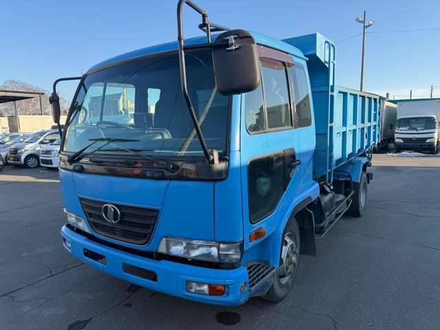 UD Trucks Condor 4