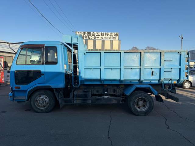 UD Trucks Condor 5