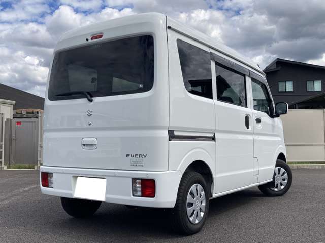 Suzuki Every 7
