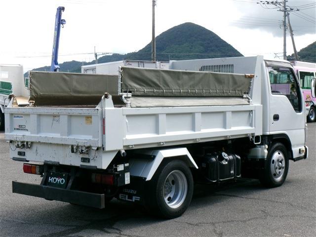 Isuzu Elf 4