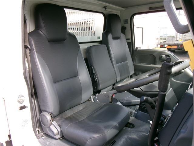 Isuzu Elf 5