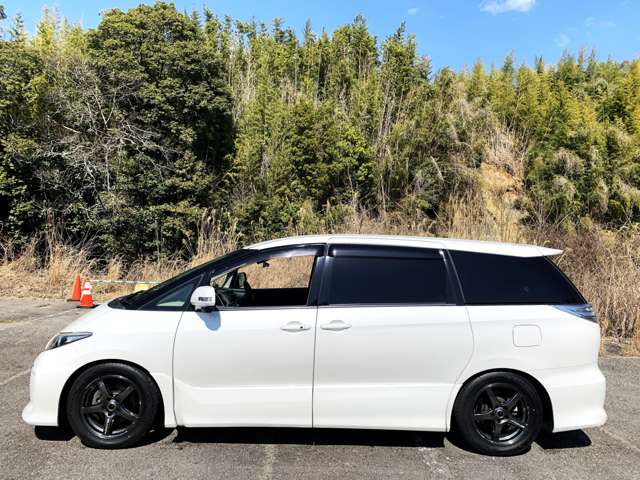 Toyota Estima 10