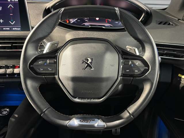 Peugeot 5008 6