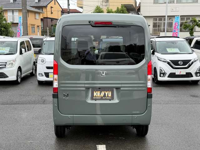Honda N-VAN 8