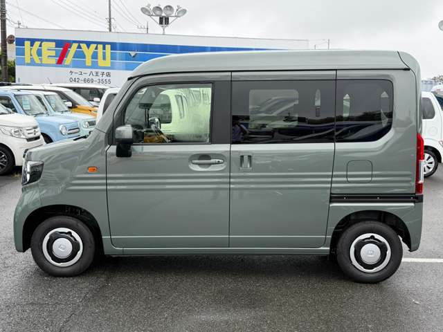 Honda N-VAN 10