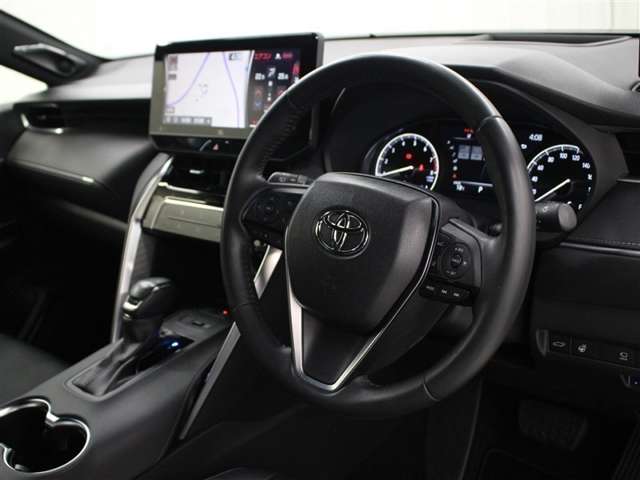 Toyota Harrier 6