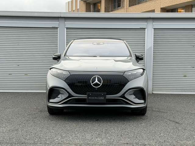 Mercedes-Benz EQS SUV 5