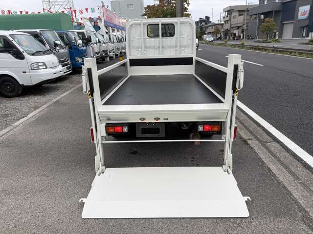 Toyota Toyoace 11
