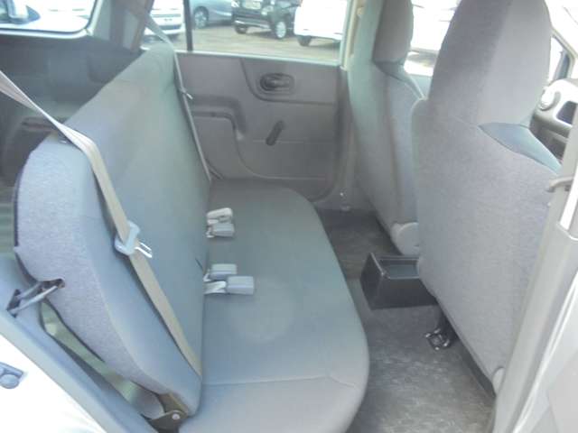 Nissan NV150 AD 8