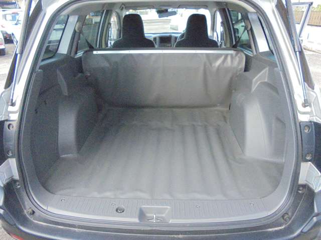 Nissan NV150 AD 9