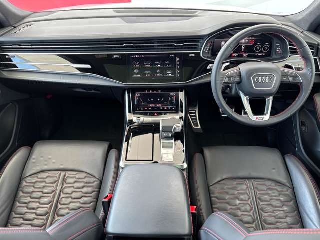 Audi RS Q8 2