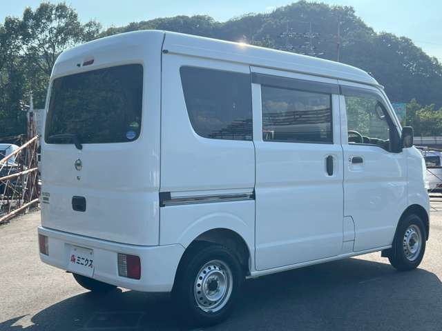 Nissan NV100 Clipper 5