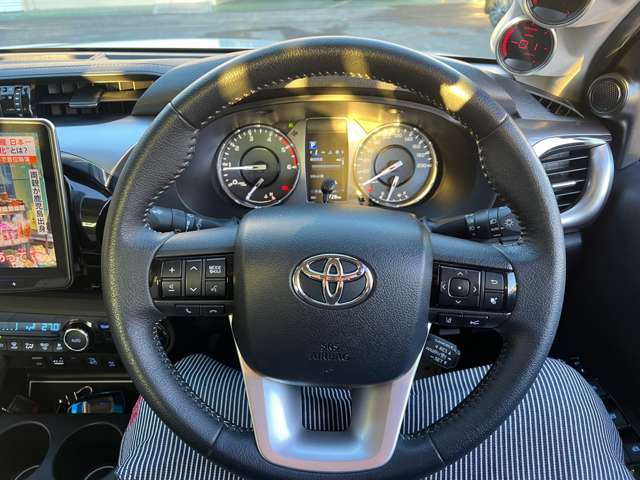 Toyota Hilux 12