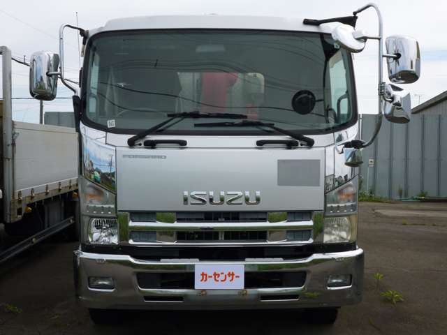 Isuzu Forward 2
