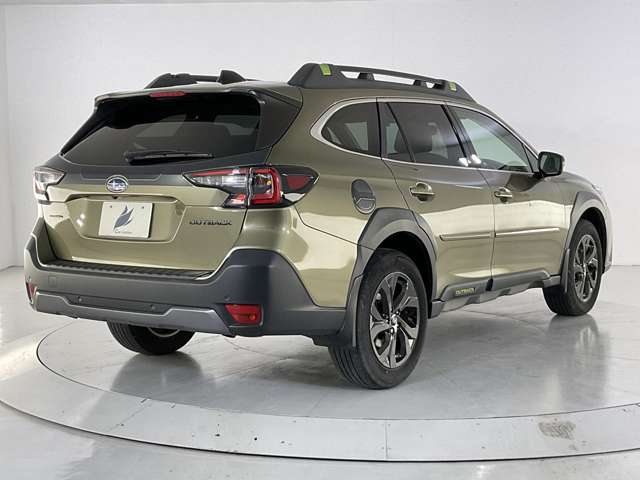 Subaru Legacy Outback 10