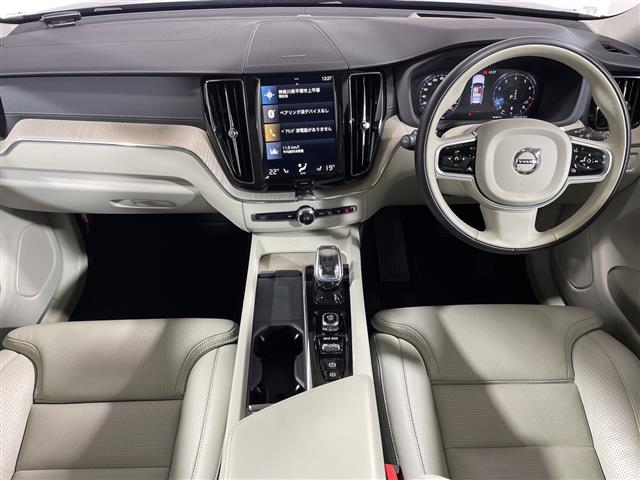 Volvo XC60 4