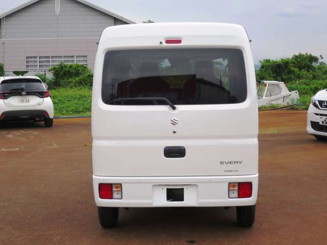 Suzuki Every 4