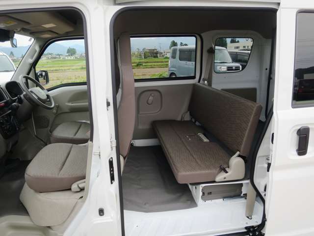 Suzuki Every 7