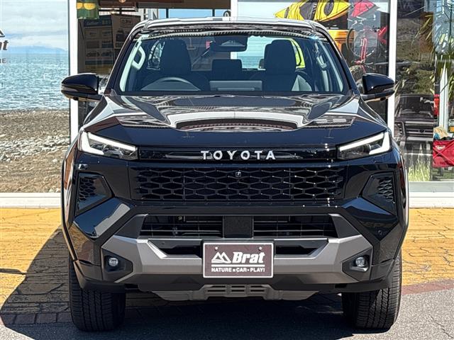 Toyota Hilux 4